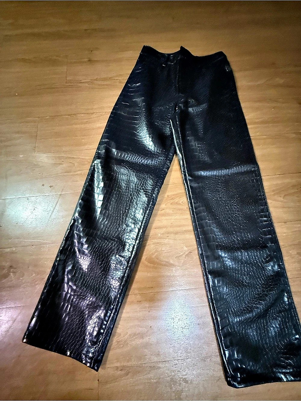 Black Crocodile-Embossed Skinny Pants